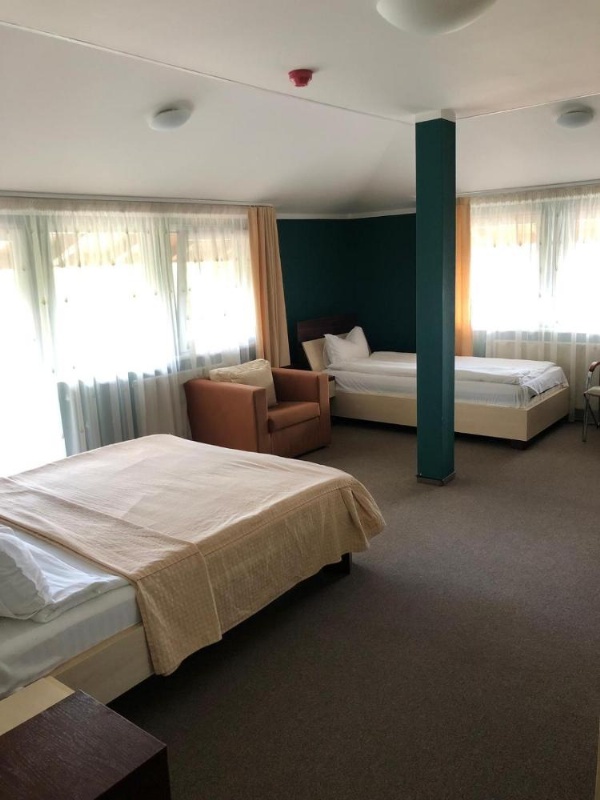 Hotel Baneasa Parc image 13