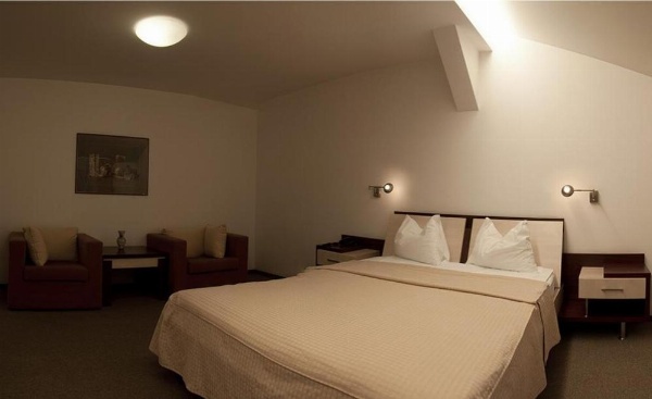 Hotel Baneasa Parc image 5