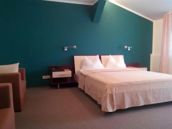 Hotel Baneasa Parc 6